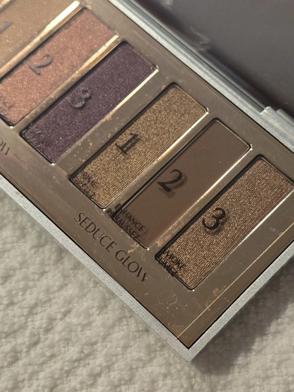 Charlotte Tilbury Bejeweled Eyes To Hypnotise Eyeshadow Palette